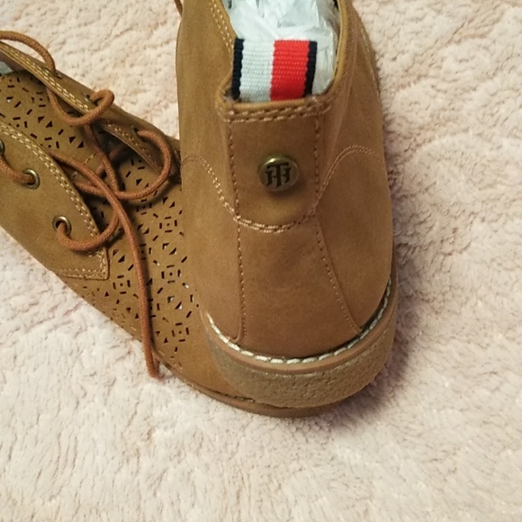 Tommy Hilfiger Vegan Perforated Booties - Picture 3 of 9